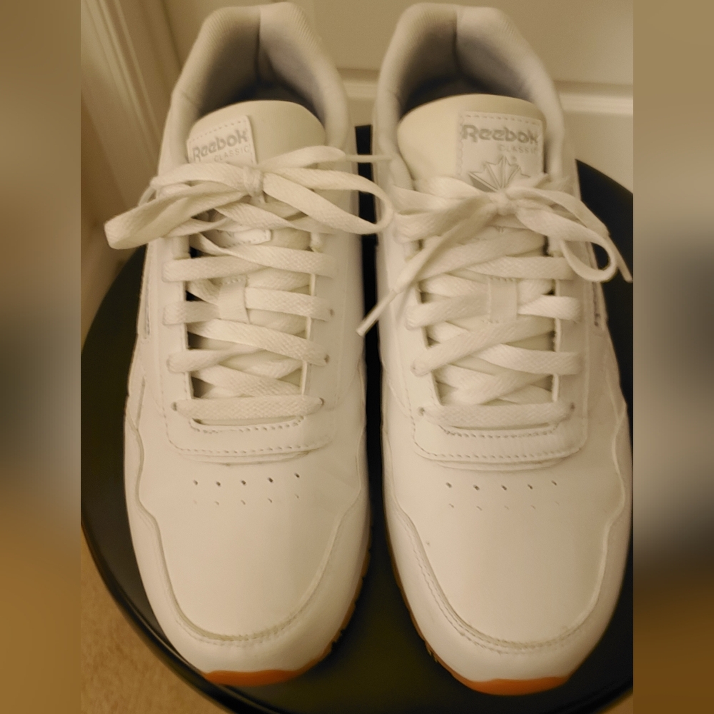 EUC Reebok Classics (W sz 9) - Picture 2 of 8
